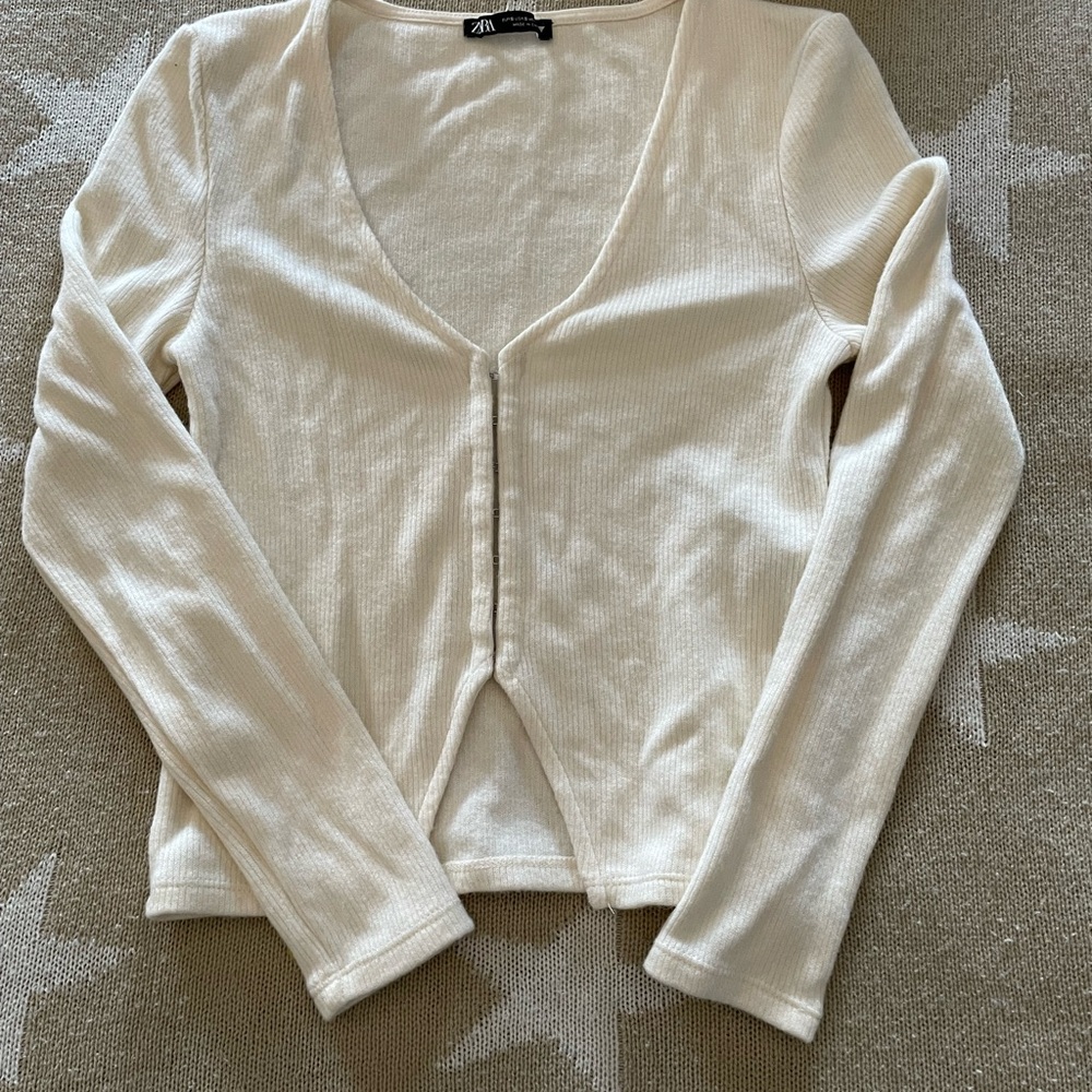 Zara Off-White Crop Ribbed Knit Top